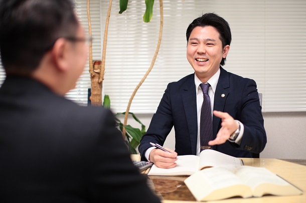 ストラーダ税理士法人